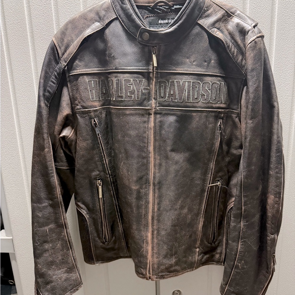 Harley-Davidson Brown Bomber Jacket with Vintage Appeal